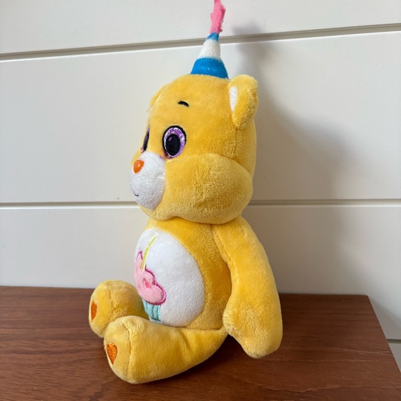 Care Bears 9” Yellow BIRTHDAY Bear Stuffed Bean Plush Cupcake Party Hat Rare - Picture 2 of 6